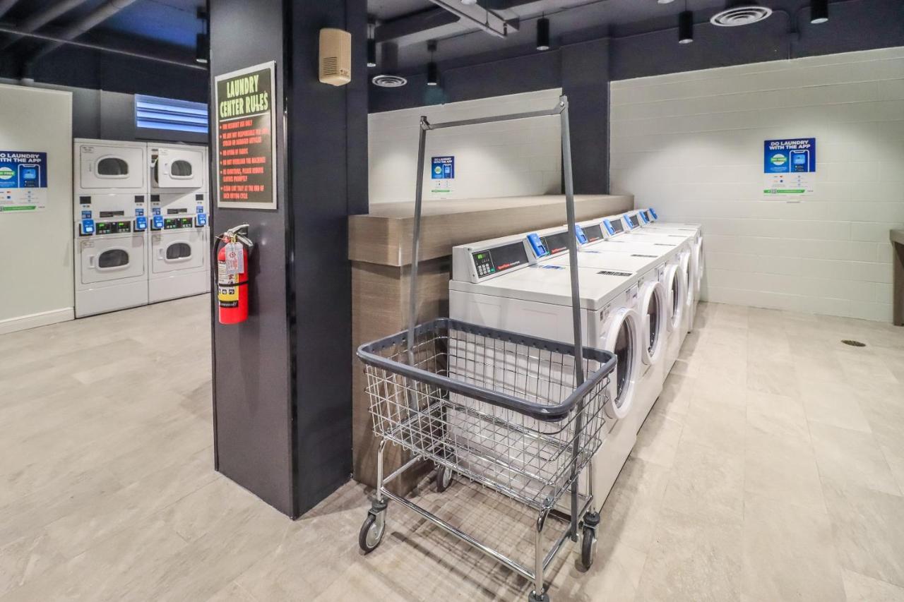 Frontdesk The Wayland Apts Downtown St Pete Διαμέρισμα Αγία Πετρούπολη Εξωτερικό φωτογραφία