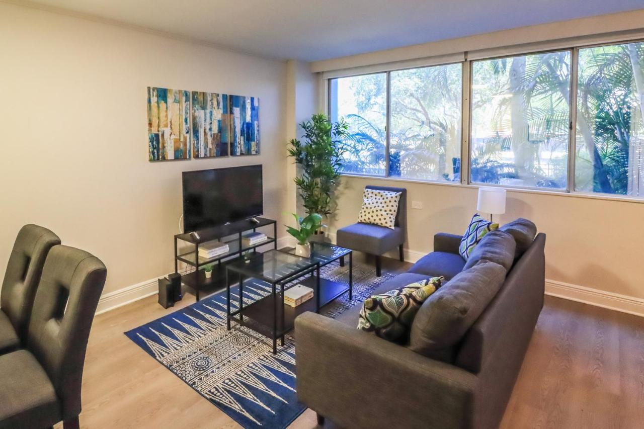 Frontdesk The Wayland Apts Downtown St Pete Διαμέρισμα Αγία Πετρούπολη Δωμάτιο φωτογραφία